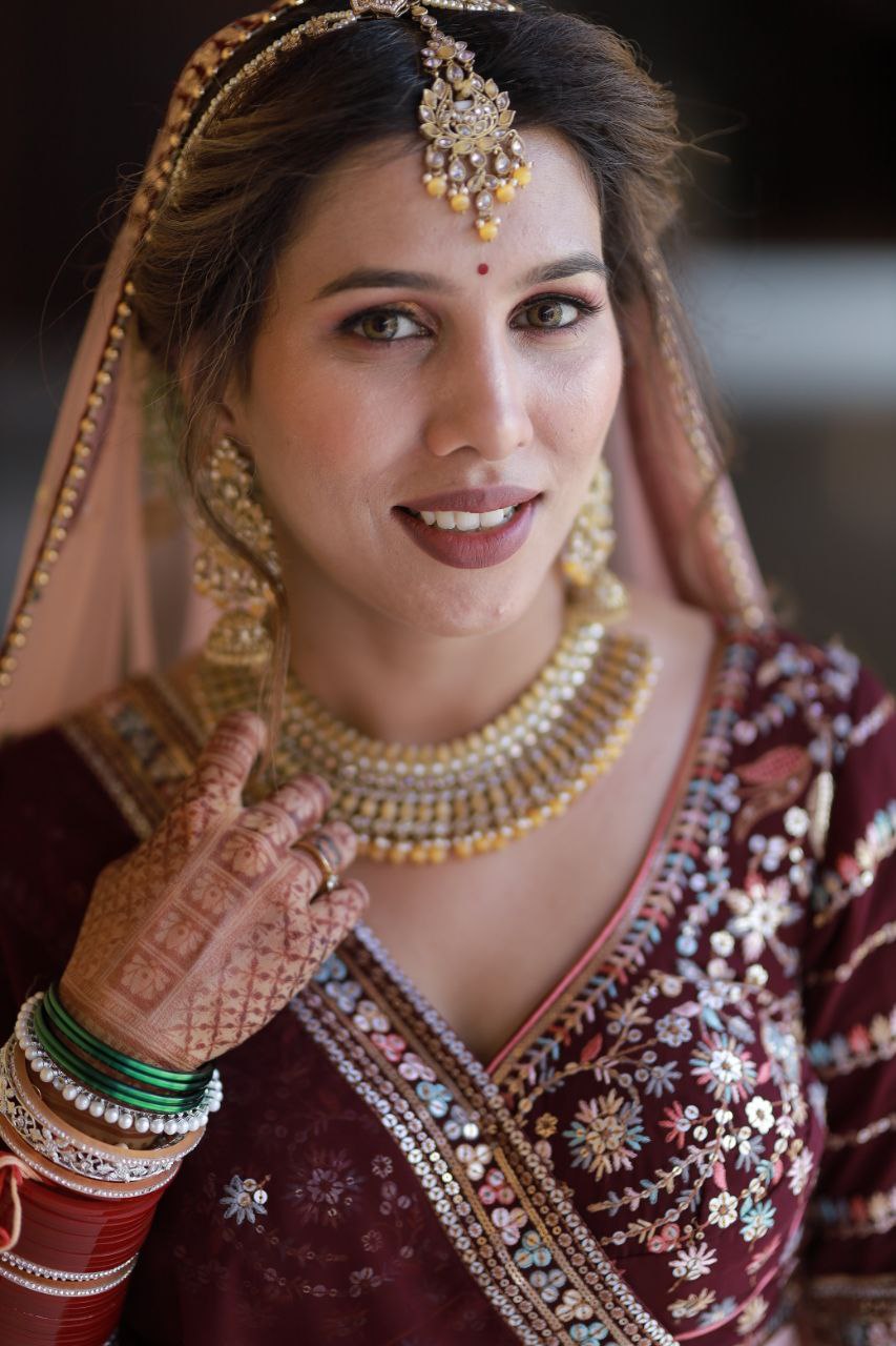 photo_6161127253673624827_y