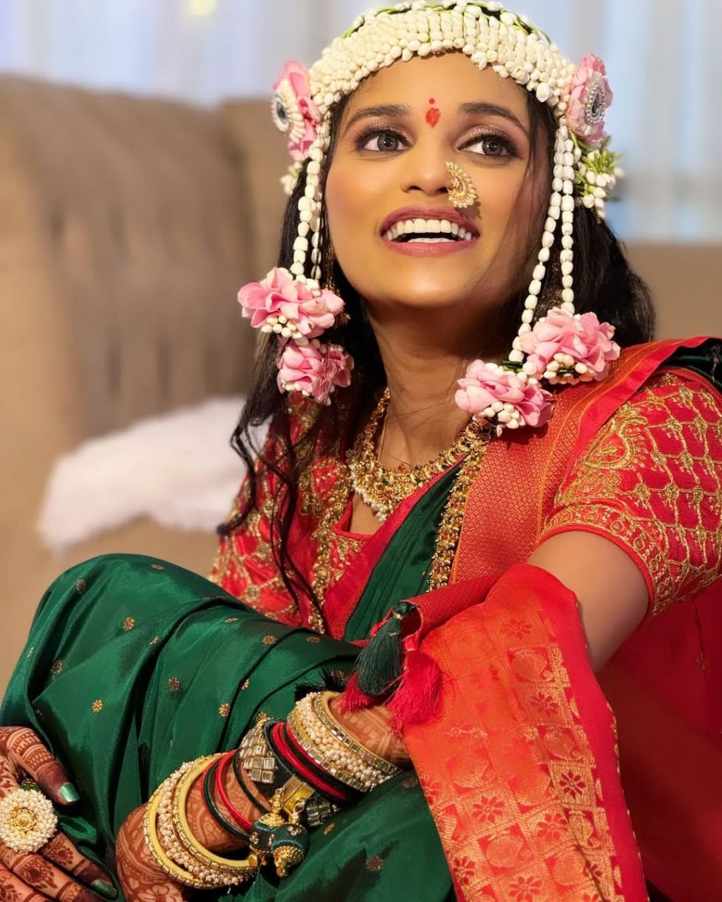 photo_6161127253673624838_y